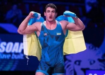 Українець Новіков виграв бронзу чемпіонату світу: але є нюанс | Боротьба |