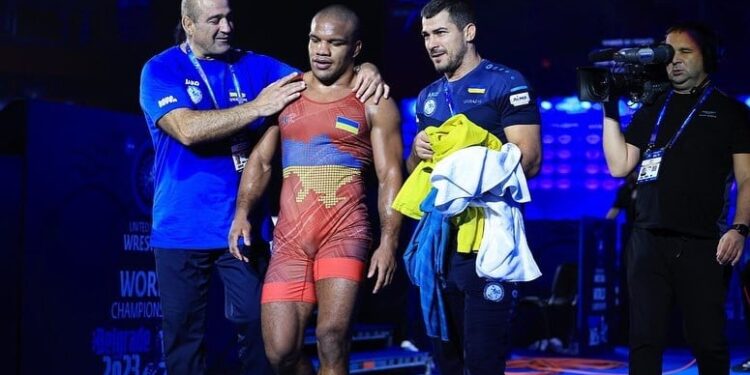 Беленюк знову відправився за кордон | Боротьба |