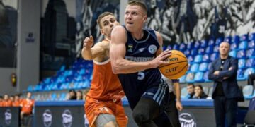 Дніпро переграв Кривбас у регулярному чемпіонаті Суперліги | Баскетбол |