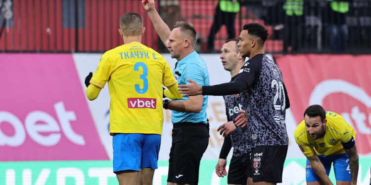 «Червоний» рекорд Віталія Романова