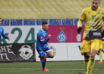 «Динамо» переграє «Рух»