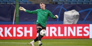 Дмитро Різник поділився очікуваннями від гри проти Барселони | Єврокубки