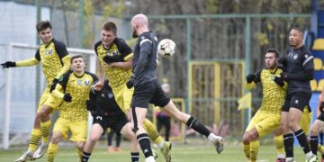 Друга ліга. Гра туру у Києві, зустріч аутсайдерів