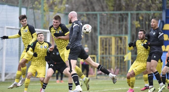 Друга ліга. Гра туру у Києві, зустріч аутсайдерів