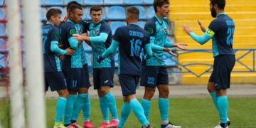 Друга ліга. Впевнені перемоги Ниви та Чайки