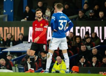 «Эвертон» впервые проиграл матч АПЛ после снятия очков