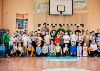 Гравці Прикарпаття-Говерли-КФВ провели майстер-клас в гімназії Івано-Франківська – Федерація баскетболу України