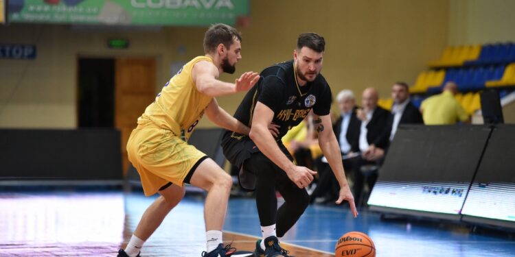 Київ-Баскет без особливих проблем здолав Старий Луцьк: хайлайти матчу Суперліги Favbet 22 листопада – Федерація баскетболу України