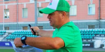 Київський Локомотив відправив у відставку головного тренера