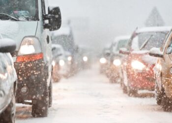 Кличко попередив про сильні снігопади в Києві: в’їзд у місто великогабаритного транспорту в понеділок, 27 листопада, буде обмежений – Экономика