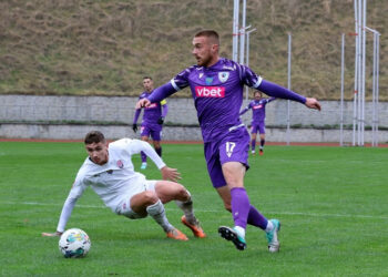 ЛНЗ драматично долає «Зорю» – 2:1