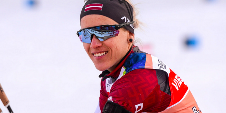 На Кубке мира сразу после родов выступит биатлонистка из Латвии | Биатлон |