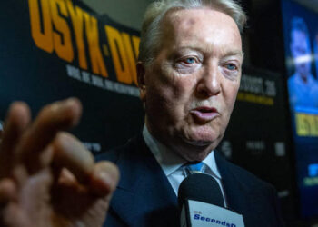 “Очень-очень скоро”: Промоутер Фьюри сделал заявление по поводу боя с Усиком – Спорт ):Бокс