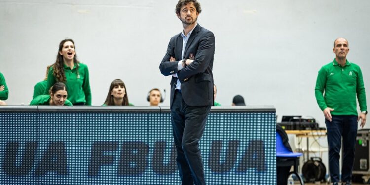 Рікардо Васконселос: Збірна України вдало розпочала, але ми покращили захист та повернулись у гру – Федерація баскетболу України