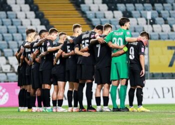 Шедевральний гол пʼяткою Герреро – в огляді видовищного матчу Маккабі – Зоря (Відео) | Єврокубки