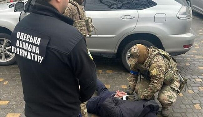Справу митника, який просив хабар за ввезення на територію України 4 мільйонів, скерували до суду :: Інтент :: Регіональна мережа якісної журналістики