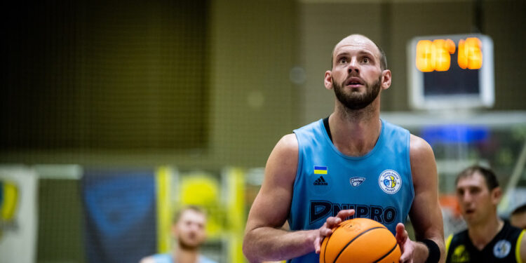 Станіслав Тимофеєнко — MVP жовтня в Суперлізі Favbet – Федерація баскетболу України