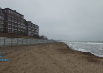 У власність Чорноморська повернули земельну ділянку біля моря