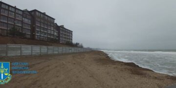 У власність Чорноморська повернули земельну ділянку біля моря