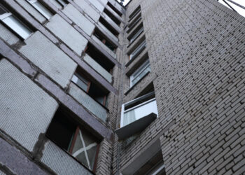 У Запоріжжі пошкоджнено гуртожитки політехніки через російську атаку – як допомогти | Новости Запорожья