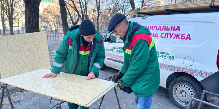 У Запоріжжі розпочали ліквідацію наслідків ракетного удару – подробиці  | Новости Запорожья