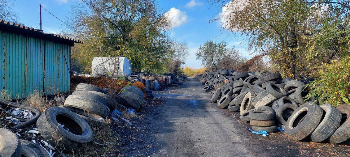 Старі печі та їдкий дим: у Запоріжжі виявили ще одне підприємство, яке труїть містян - фото