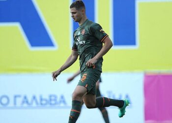 Валерій Бондар: “Ми і тренер тактично гарно підійшли до матчу проти Барселони” | Єврокубки