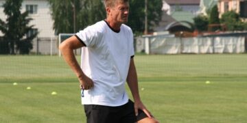 Зірковий тренер для Звягеля, Васт змінює назву. Чим жили клуби Другої ліги в червні