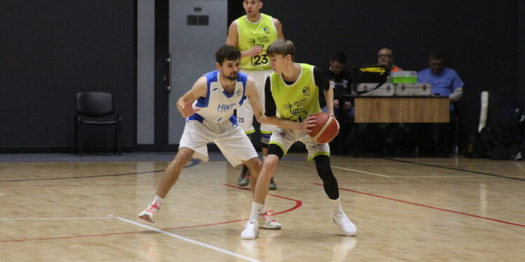 16-річний Роман Потєєв наблизився до рекорду результативності в матчі Вищої ліги – Федерація баскетболу України