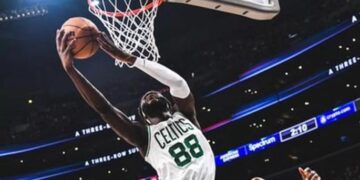 Бостон завдяки розгромній перемозі над Кліпперс повторив два власні рекорди | Баскетбол |