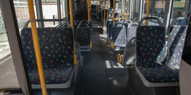 У Києві відновили у звичному режимі рух громадського транспорту | Новини Київ