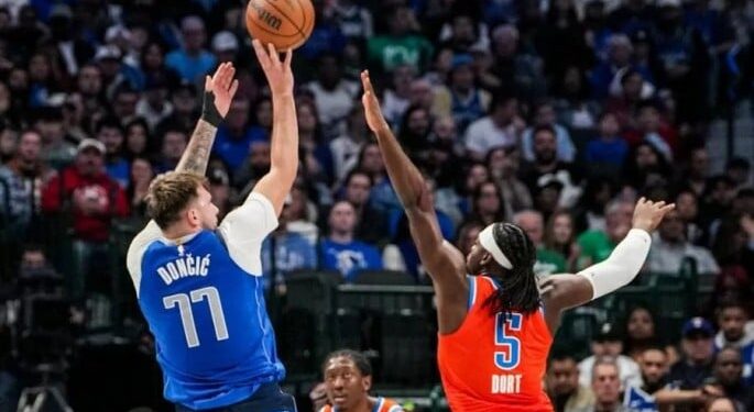 Дончич наздогнав легенду Бостона за кількістю трипл-даблів у НБА | Баскетбол |