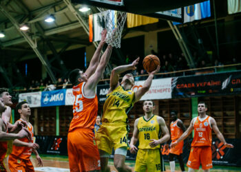 Багато яскравих данків — в топ-10 моментів шостого тижня Суперліги Favbet – Федерація баскетболу України