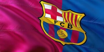 Барселону можуть виключити з єврокубків: УЄФА ухвалить рішення в лютому | Єврокубки