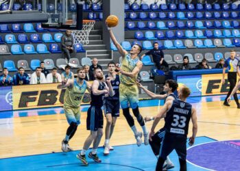 Будівельник завдав Дніпру першої поразки в сезоні – Федерація баскетболу України