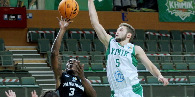 Черкаські Мавпи повернули в Україну Кирила Марченка – Федерація баскетболу України