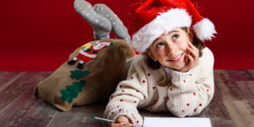 Дітлахи можуть взяти участь у конкурсі листів до Святого Миколая від Фонду Ріната Ахметова | Новости Запорожья