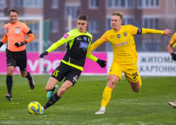 «Днепр-1» сыграл вничью с «Полесьем» и временно стал лидером в турнирной таблице УПЛ