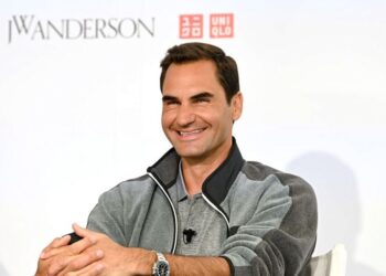 Федерер посетил гонку преследования на этапе КМ по биатлону в Швейцарии | Биатлон |