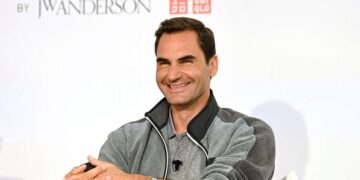 Федерер посетил гонку преследования на этапе КМ по биатлону в Швейцарии | Биатлон |