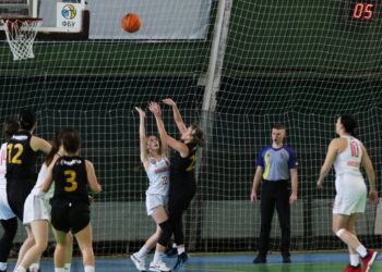 Франківськ-ПНУ-ДЮСШ-2 двічі переграв КСЛ-Київ-Баскет: фотогалерея – Федерація баскетболу України