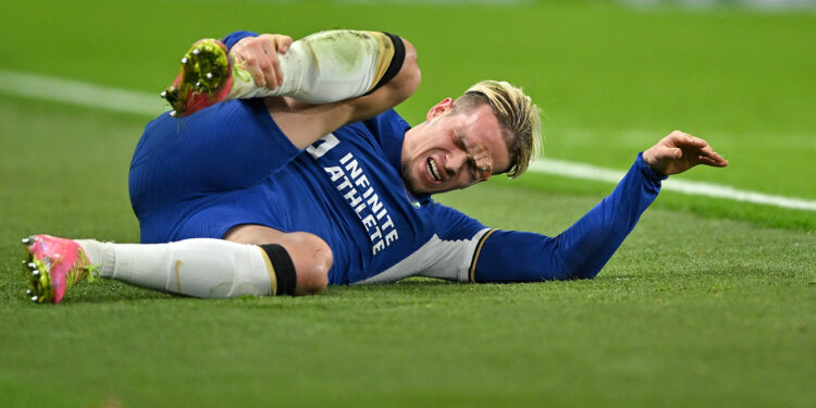 Известны сроки восстановления Михаила Мудрика от повреждения в матче с «Кристал Пэлас»