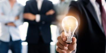 Які дії ФОП – платників єдиного податку у разі порушення умов перебування на спрощеній системі оподаткування?