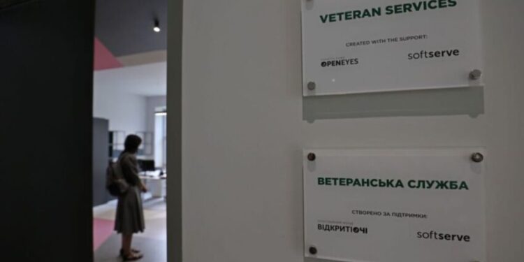 Юлія Лапутіна: Вже 840 кандидатів у помічники ветеранів долучилися до проекту Мінветеранів – Экономика