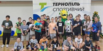 Юні вихованці БК Тернопіль по-баскетбольному відзначили День Святого Миколая – Федерація баскетболу України