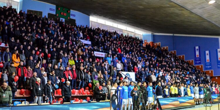 Кабмін України розглядає питання повернення вболівальників на трибуни – Федерація баскетболу України