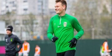 Клуб Другої ліги зацікавлений в оренді Вакули