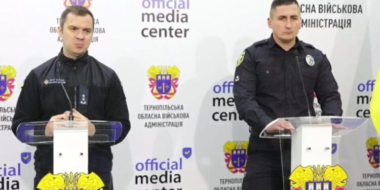 Комендантську годину на свята ніхто не скасовував, – поліція Тернопільської області