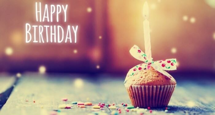 Как поздравить папу на день рождения?