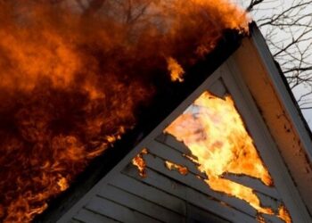 На Черкащині горів житловий будинок
